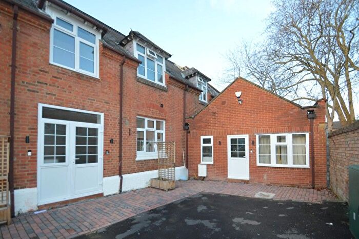 2 Bedroom Property To Rent In Alma Road, Windsor, SL4