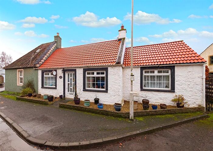 2 Bedroom Cottage For Sale In Ladybank Road, Dunshalt, KY14
