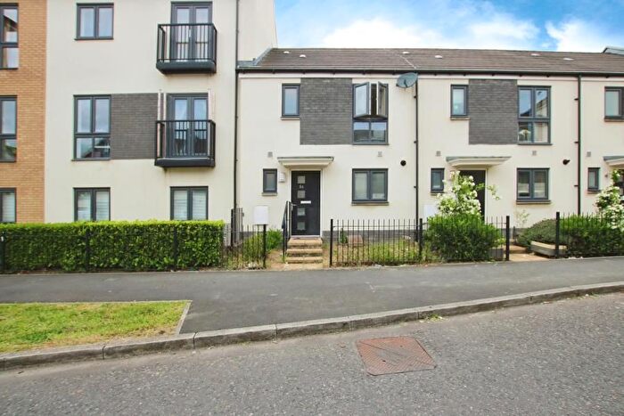 3 Bedroom Property To Rent In Borkley Street, Patchway, Bristol, BS34