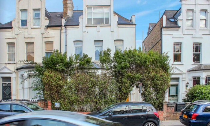 Apartment To Rent In Ferme Park Road, Crouch End, London, N8