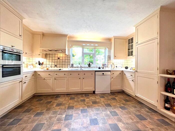 4 Bedroom Detached House For Sale In Summerdown Close, Off Summerdown Road, Eastbourne, BN20