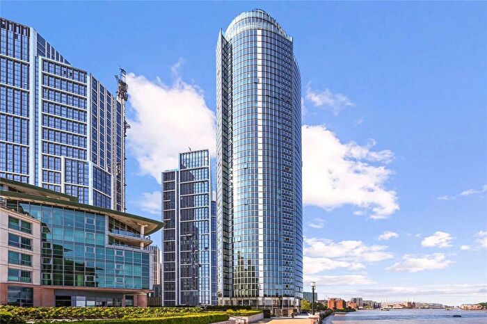 3 Bedroom Flat To Rent In The Tower, St George Wharf, Vauxhall, SW8