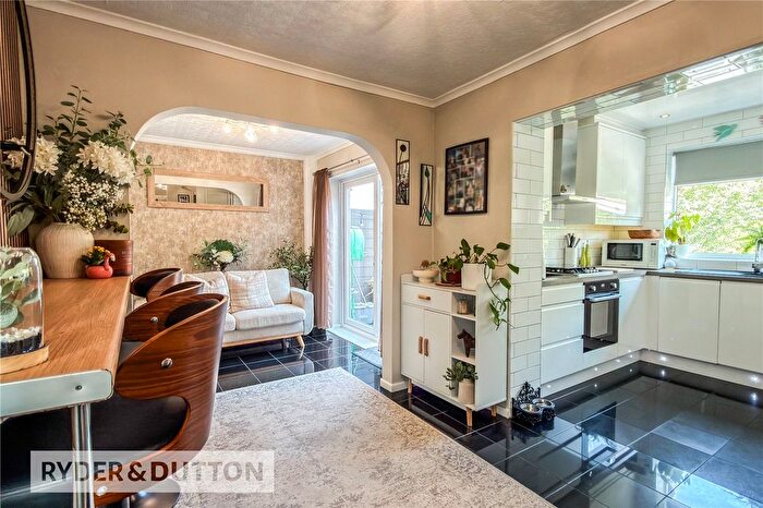 3 Bedroom Semi-Detached House For Sale In Cambridge Road, Failsworth, Manchester, Greater Manchester, M35