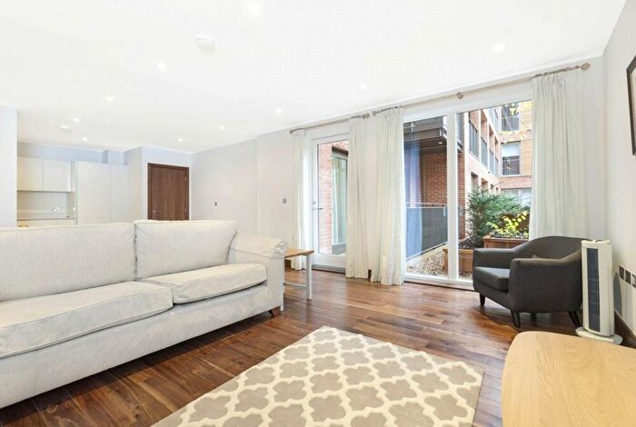 3 Bedroom Flat To Rent In Beaufort Court, Maygrove Road, West Hampstead, London, NW6