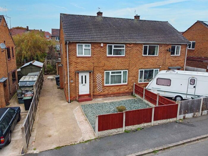 3 Bedroom Semi-Detached House For Sale In Kilvington Road, Arnold, Nottingham, NG5