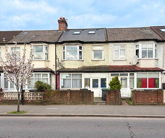 4 Bedroom Terraced House For Sale In Broad Lane, London, N15