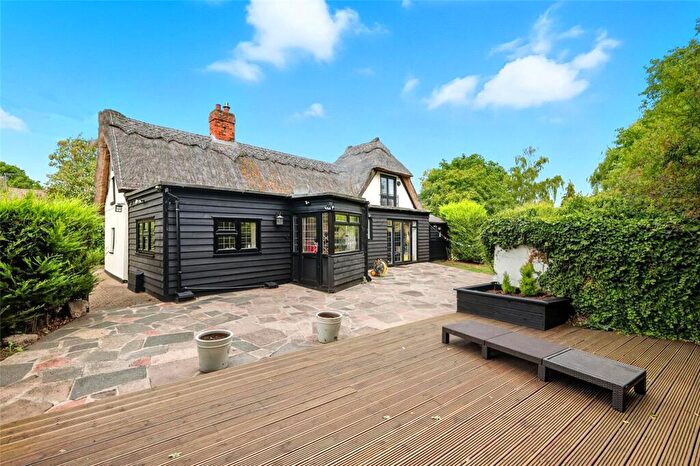 3 Bedroom Cottage For Sale In Chalk Street, Rettendon Common, CM3