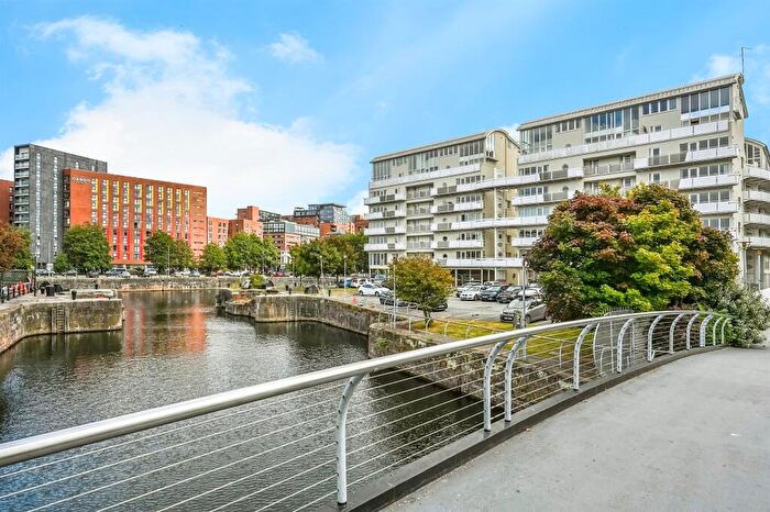 1 Bedroom Apartment For Sale In Royal Quay., Liverpool, L3