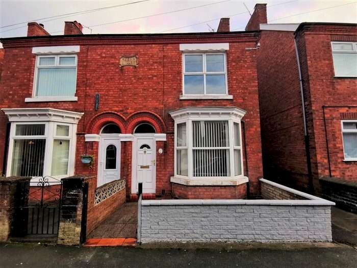 2 Bedroom Semi-Detached House To Rent In Gladstone Street, Winsford, CW7