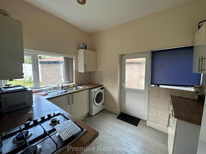 4 Bedroom House To Rent In Sheerwood Street, Manchester, M14