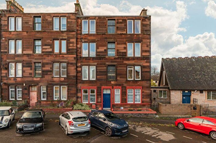 1 Bedroom Flat For Sale In / St Clair Place, Leith, Edinburgh, EH6
