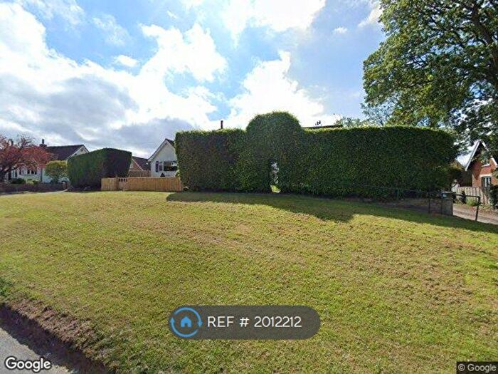 3 Bedroom Semi-Detached House To Rent In Main St, Cottingham, HU16