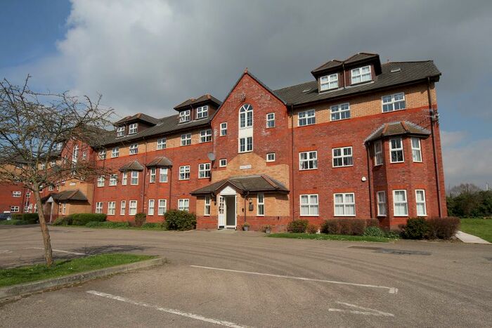 2 Bedroom Apartment To Rent In The Spinnakers, Aigburth, Liverpool, L19