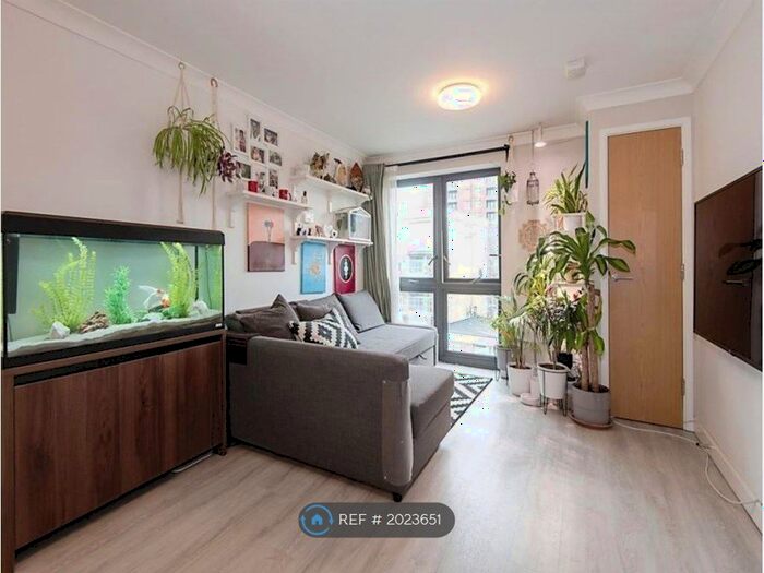 1 Bedroom Flat To Rent In Bond Central, Southampton, SO14