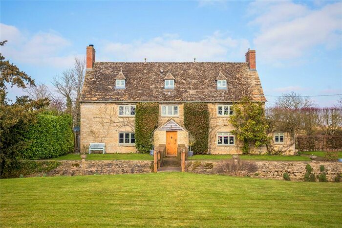 4 Bedroom Detached House For Sale In Ashton Road, Minety, Malmesbury, Wiltshire, SN16