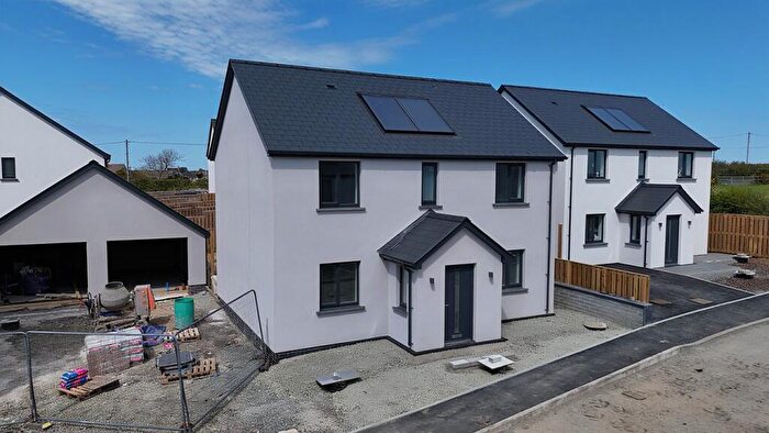 4 Bedroom Detached House For Sale In Hazelhurst Gardens, Simpson Cross, SA62