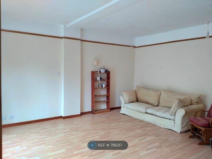 Studio To Rent In Penzephyr, Totnes, TQ9