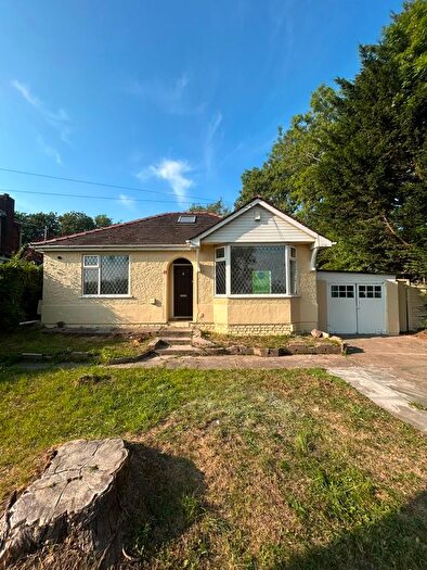 3 Bedroom Bungalow To Rent In Saughall Road, Chester, CH1