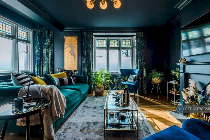 4 Bedroom Semi-Detached House To Rent In The Tapestries, Old Windsor, Windsor, SL4