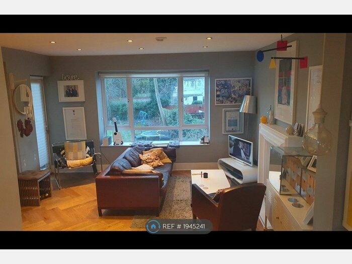 1 Bedroom Flat To Rent In West Norwood, London, SE27