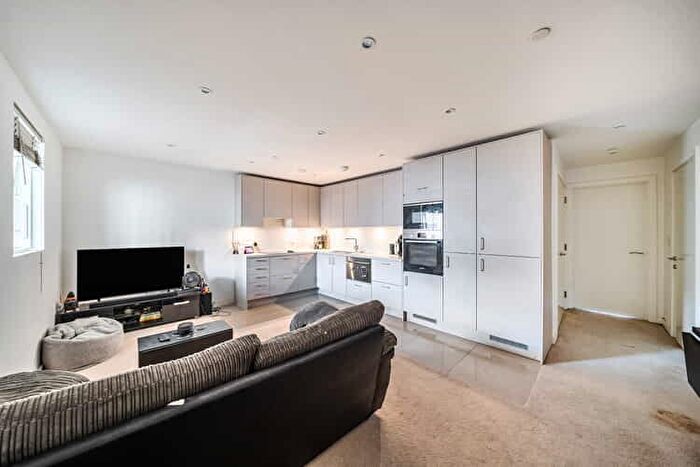 1 Bedroom Flat For Sale In Marina Gardens, Portishead, North Somerset, BS20