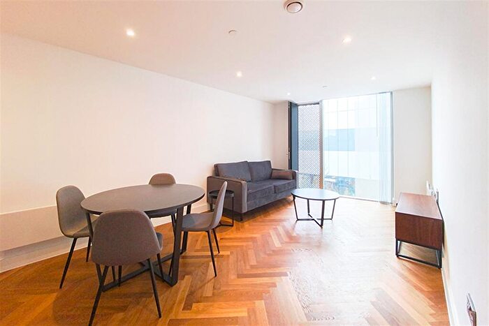 1 Bedroom Apartment To Rent In South Tower, Owen Street, M15