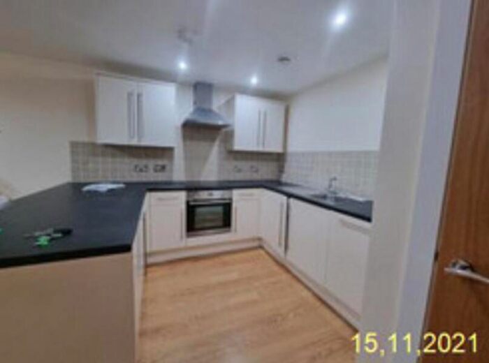 2 Bedroom Flat To Rent In Pall Mall, Liverpool, Merseyside, L3