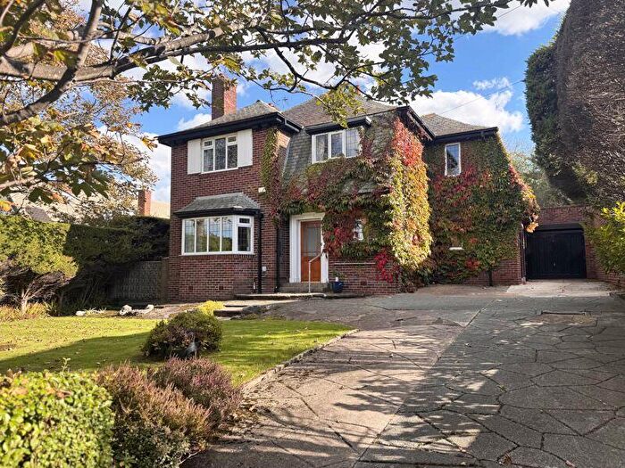 4 Bedroom Detached House For Sale In Imposing Family Residence - 'Woodlands' Newton Drive, Blackpool, FY3