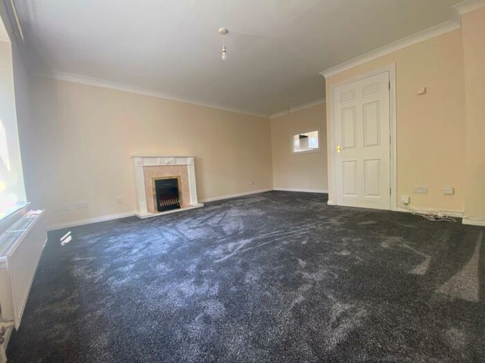 3 Bedroom House To Rent In Helegan Close, Orpington, BR6
