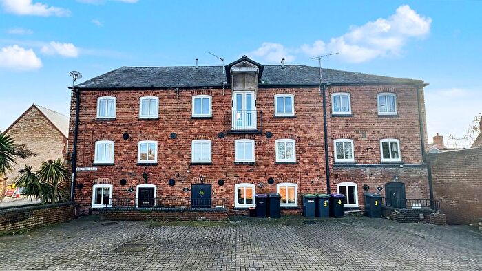 2 Bedroom Town House For Sale In The Malt Kilns, Rectory Lane, Waddington, LN5
