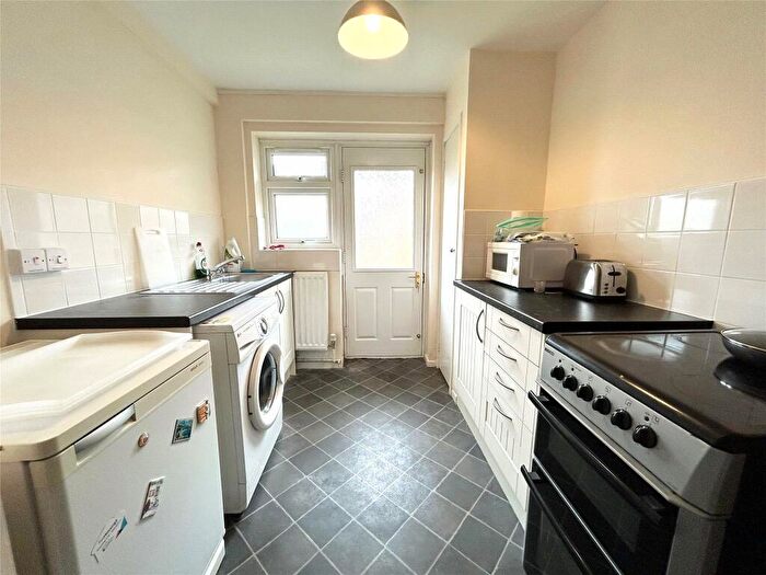 1 Bedroom Flat For Sale In Roman Court, Little Neston, Neston, CH64