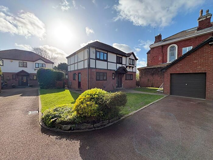 4 Bedroom Detached House For Sale In Crosshey, Maghull, L31