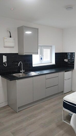 Studio To Rent In South Street, Enfield, Greater London, EN3