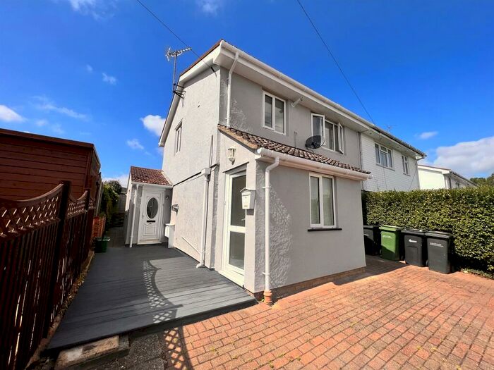 1 Bedroom Maisonette To Rent In Deanery Gardens, Braintree, CM7