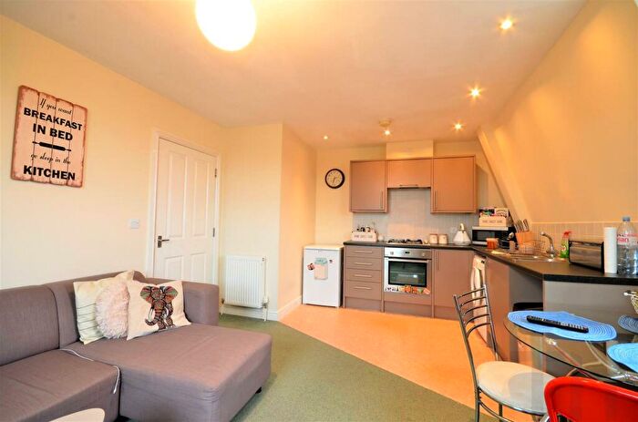 1 Bedroom Flat To Rent In Newport, Isle Of Wight, PO30