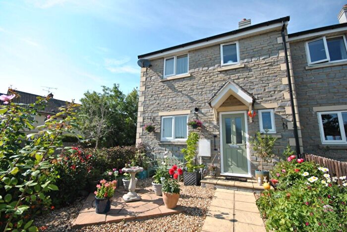3 Bedroom End Of Terrace House For Sale In Redcliffe Street, Cheddar, BS27