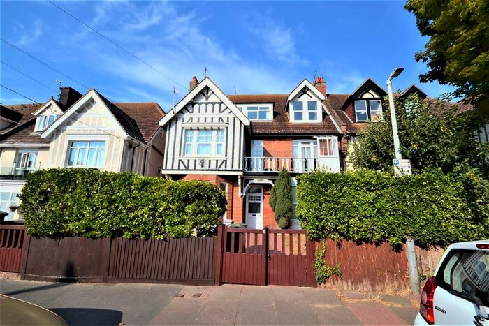 1 Bedroom Flat To Rent In Middlesex Road, Bexhill-On-Sea, TN40
