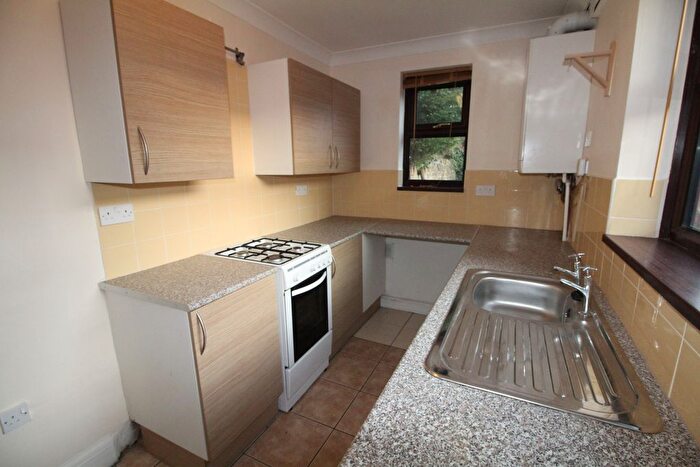 2 Bedroom Terraced House To Rent In Henrietta Street, Nottingham, NG6
