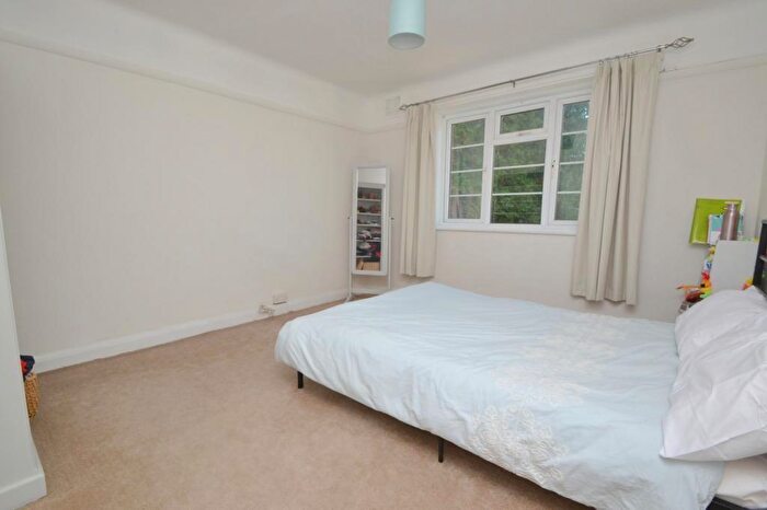 2 Bedroom Apartment To Rent In Princess Road, Branksome, Bournemouth, BH12