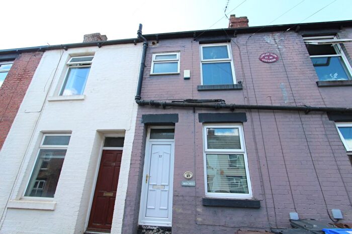 2 Bedroom Property To Rent In Loxley View Road, Sheffield, S10