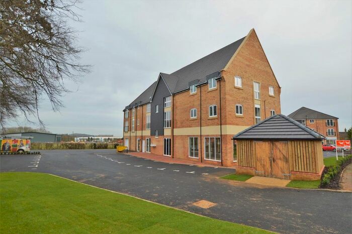 2 Bedroom Flat To Rent In Maresfield Road, Barleythorpe, LE15