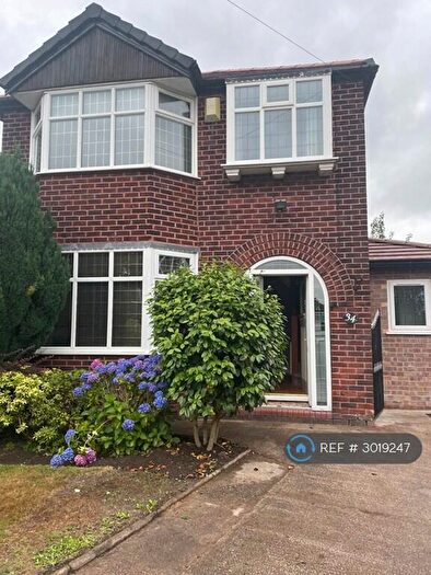 3 Bedroom Detached House To Rent In Haslemere Road, Urmston, Manchester, M41