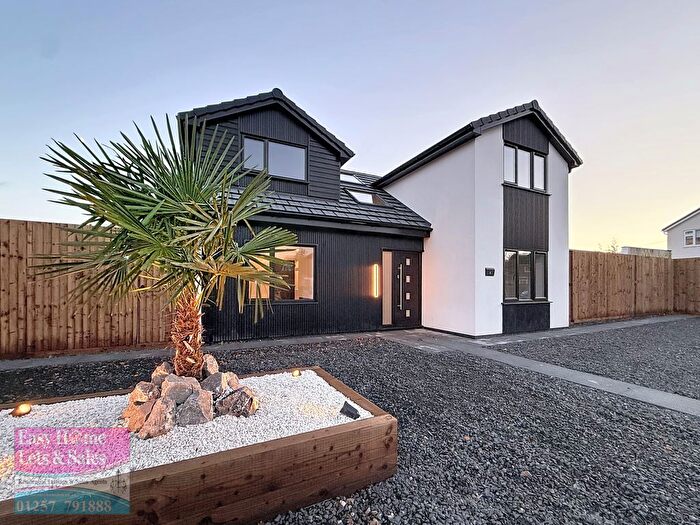 4 Bedroom Detached House For Sale In Moorfield, New Longton, Preston, PR4