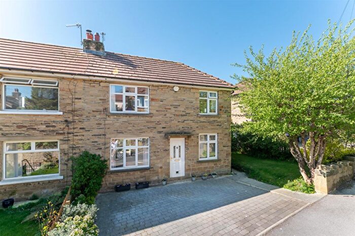 2 Bedroom Semi Detached House For Sale In Moor Lane, Guiseley, LS20