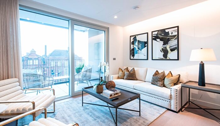 2 Bedroom Flat To Rent In Edgware Road, London, W2