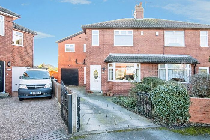 4 Bedroom Semi Detached House For Sale In Lynnfield Gardens, Scholes, Leeds, LS15
