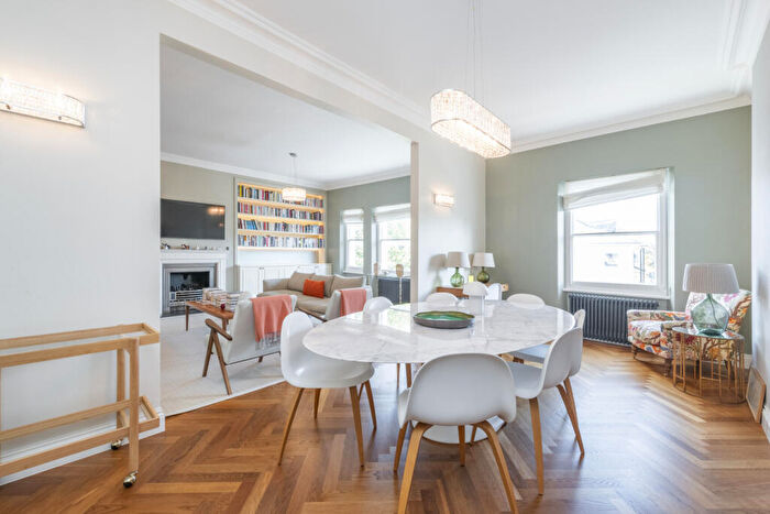 4 Bedroom Flat To Rent In Belsize Park, Belsize Park, NW3