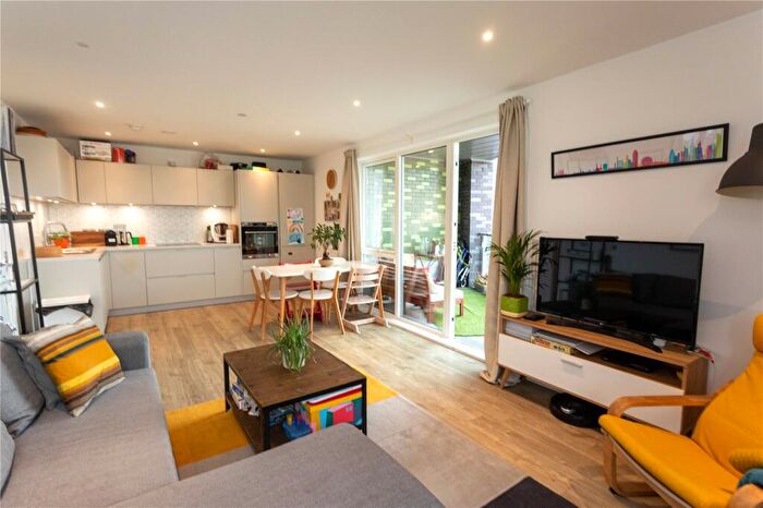 2 Bedroom Apartment To Rent In Bowspirit Apartments, Creekside, London, SE8