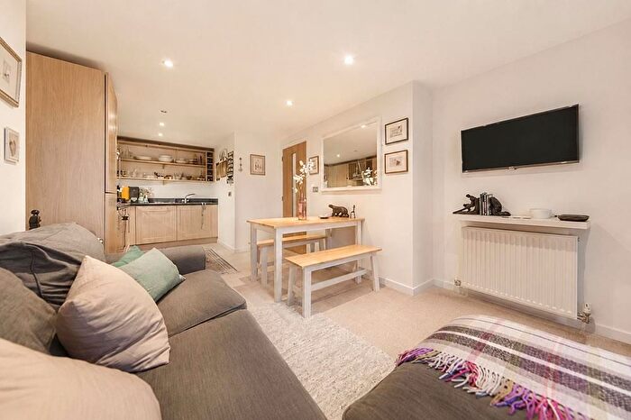 1 Bedroom Flat To Rent In Tenterden Street, Mayfair, London, W1S