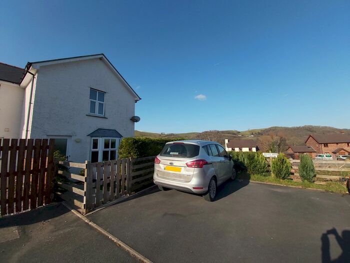 2 Bedroom Semi-Detached House For Sale In Y Gorlan, Llanilar, Aberystwyth, SY23